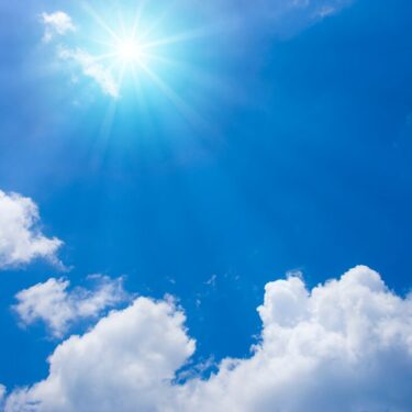 紫外線ダメージと内側ケア｜毎日の水分習慣で肌コンディションを整える